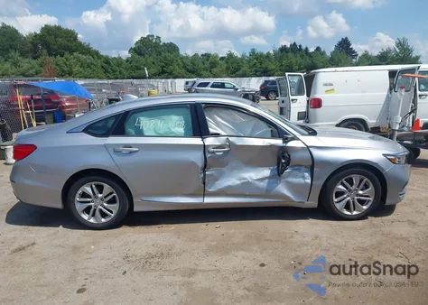 2018 Honda Accord Lx из США, поврежденный, VIN 1HGCV1F1XJA123743